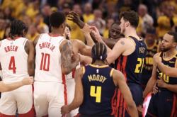 开云体育网站入口-NBA西部决赛开打，焦点战火力全开的简单介绍