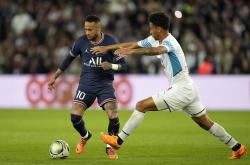 开云体育中国官网-巴黎圣日耳曼防守坚固，难以逾越的简单介绍