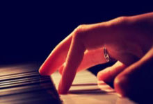 切尔西主场遭遇平局，球队状态反复