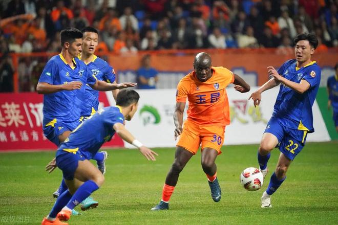 斯洛伐克队力挽狂澜，晋级仍有机会的简单介绍