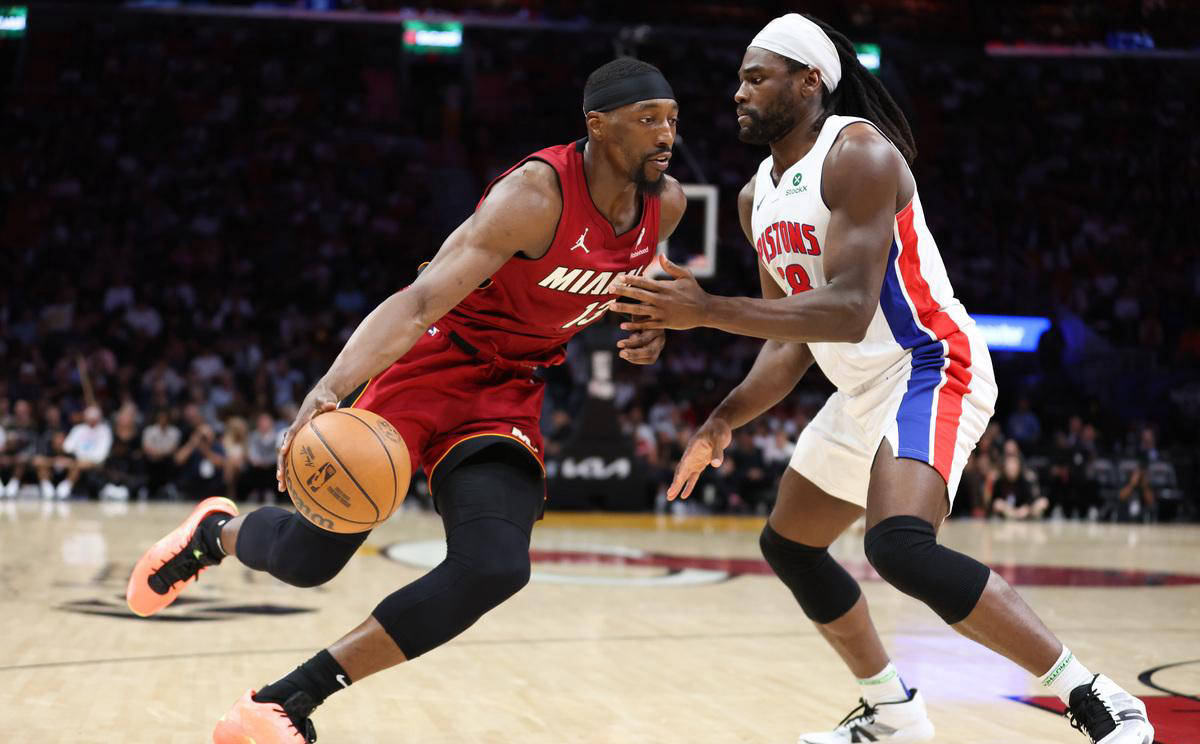 雄鹿队冲击顶级球员引进失败