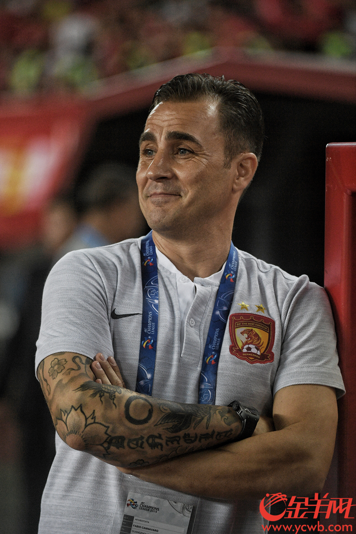 关于广州恒大豪取胜利，夺得关键三分的信息