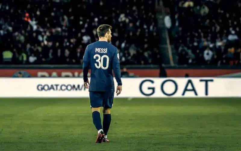 巴黎圣日耳曼成功晋级，内马尔梅开二度的简单介绍